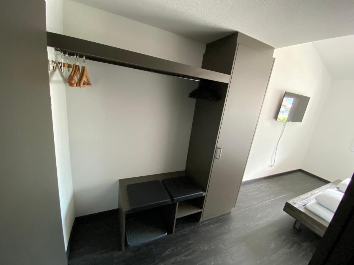 Moto-Center Beo Ag Hotel Бриенц Екстериор снимка
