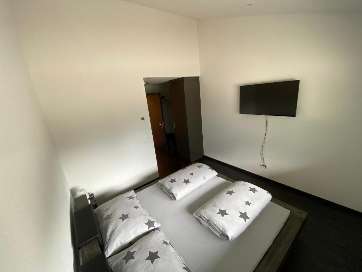 Moto-Center Beo Ag Hotel Бриенц Екстериор снимка